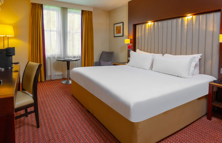 Carousel Desktop King 05