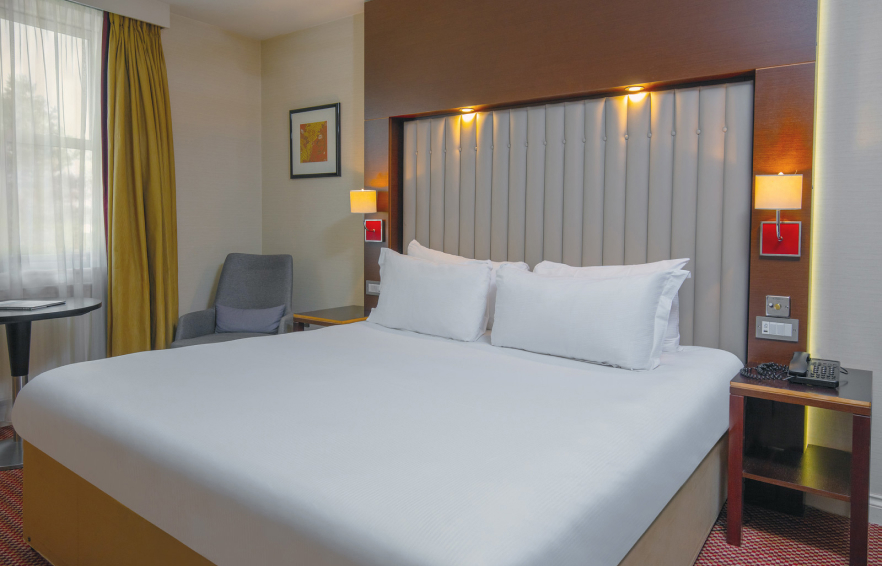 Carousel Desktop King 02