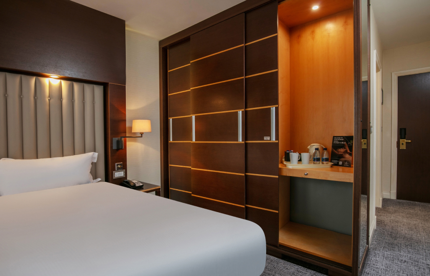 Carousel Desktop King 02