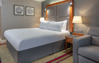 Carousel Desktop Family 03