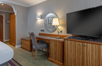 Carousel Desktop Family 04