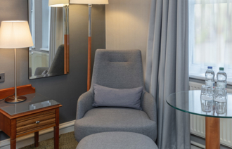 Carousel Desktop Family 05