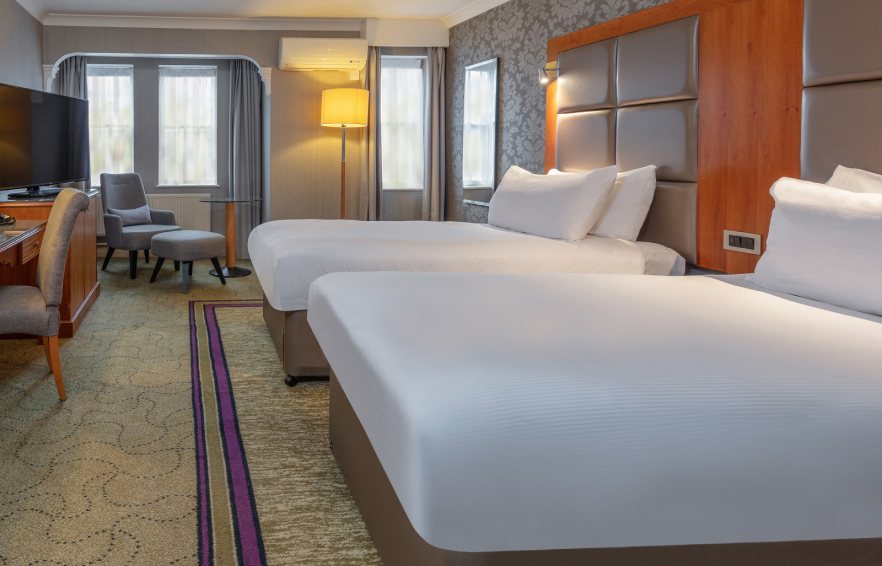 Carousel Desktop Twin 05