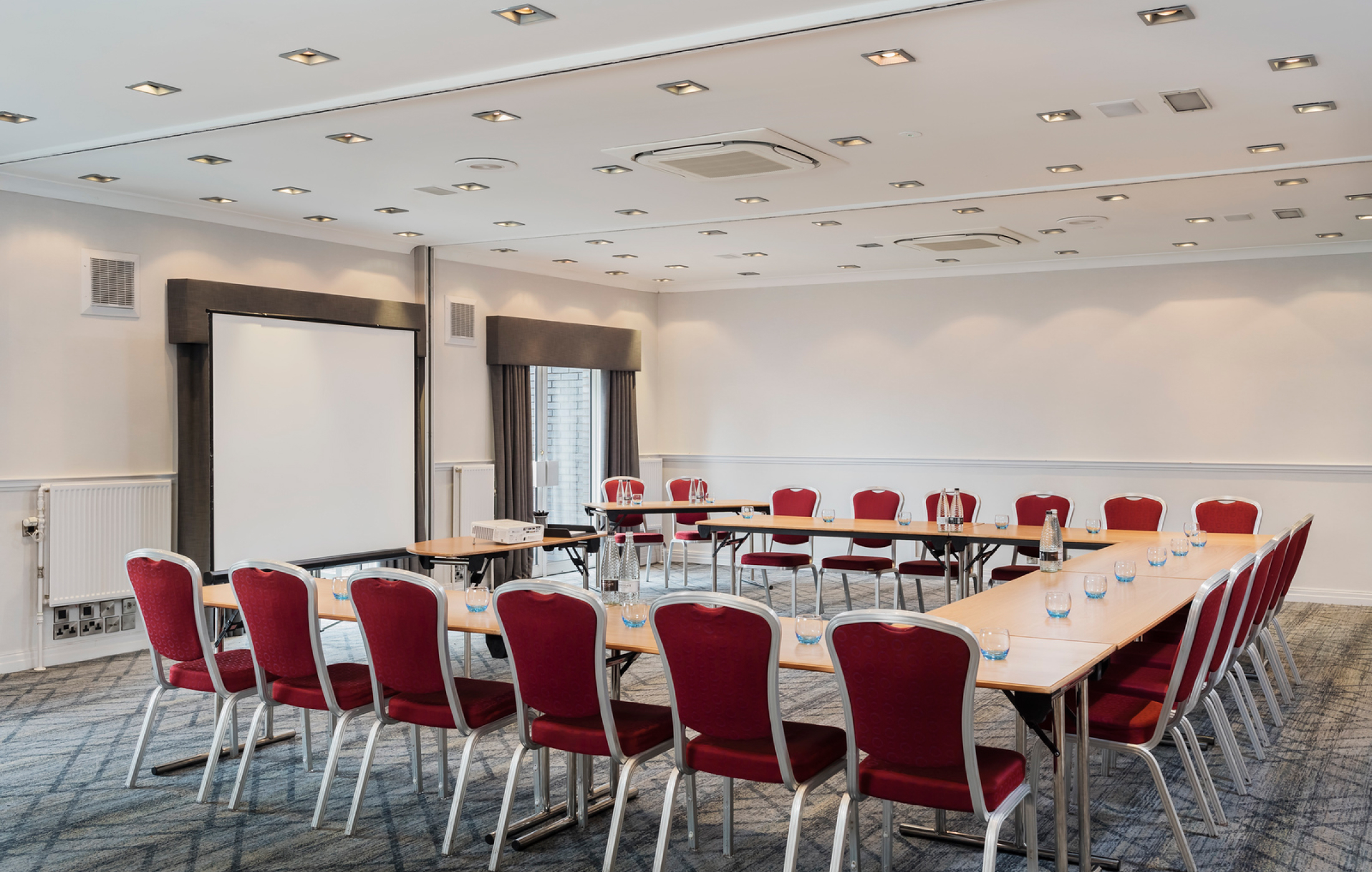 Parkroyal Gallery Meetings Garden Suite Ushape