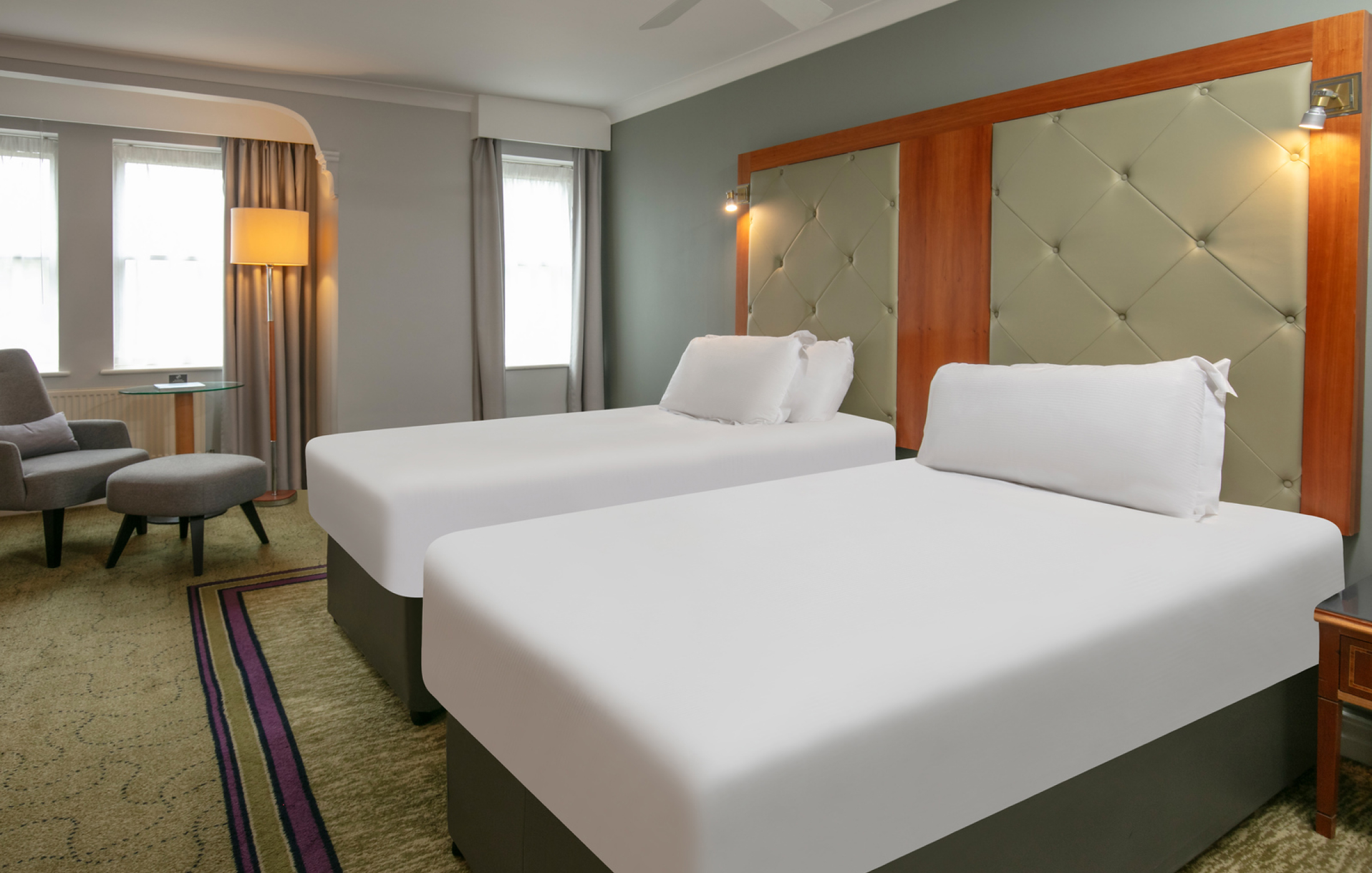 Parkroyal Gallery Rooms Deluxe Twin 4