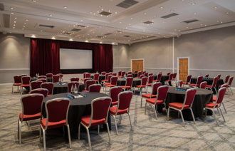 Carousel Desktop Balmoral & Buckingham 01