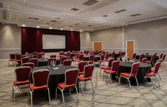 Carousel Desktop Balmoral & Buckingham 01