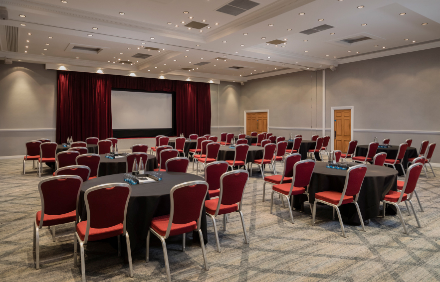 Carousel Desktop Balmoral & Buckingham 01